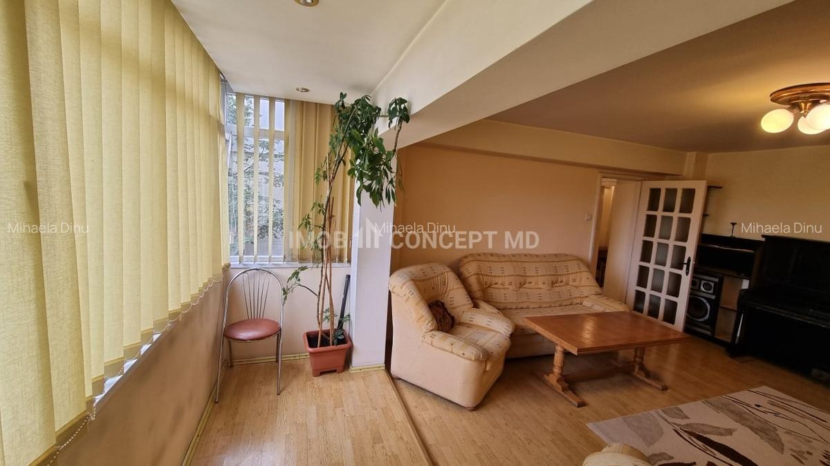 Inchiriere apartament 3 camere, spatios, in zona Democratiei - 6