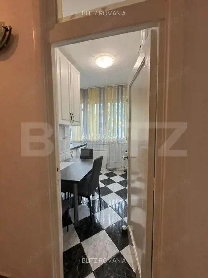Apartament de vanzare, cu 2 camere, 54 mp, zona Margeanului - 3