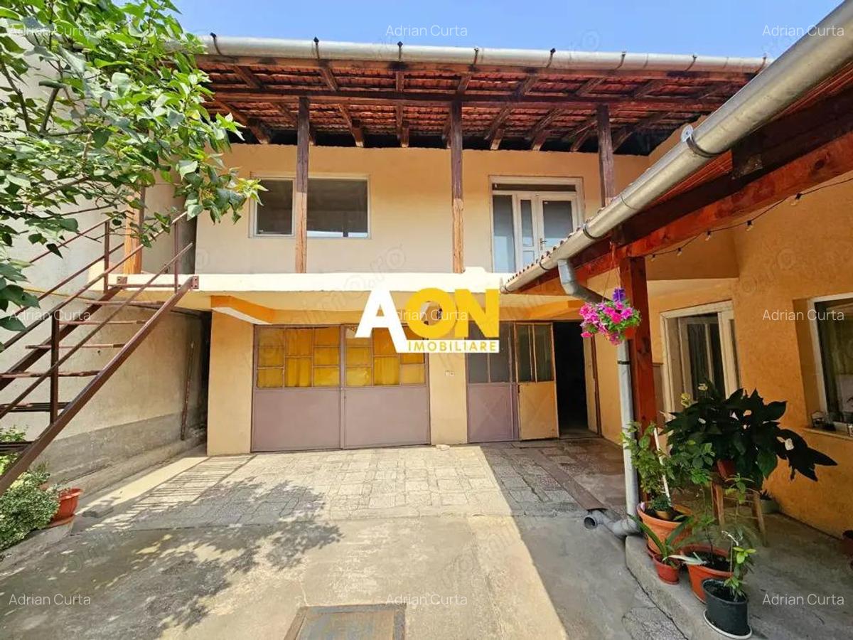 Proprietate cu poten?ial mixt locuin?a ?i spa?iu de lucru in Parto? - 16