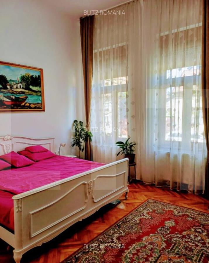 Apartament de vanzare, cu 2 camere, 80 mp, renovat, curte co - 5