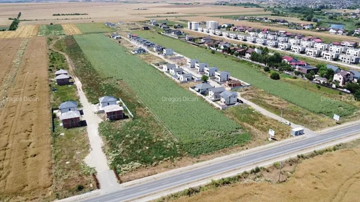 Teren Intravilan In Rate Com Berceni | utilitati: curent - gaz | #MG12 - 9