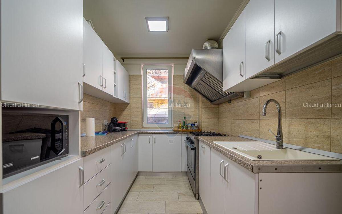 Vila de Lux in Sta?iunea Bu?teni Investi?ie in D... - 12 Vila de Lux in Sta?iunea Bu?teni Investi?ie in D... - 12