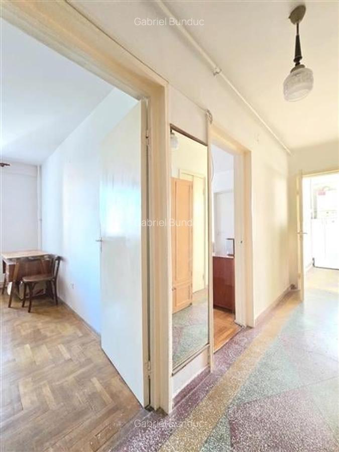 Apartament 3 camere, zona Astra - 10