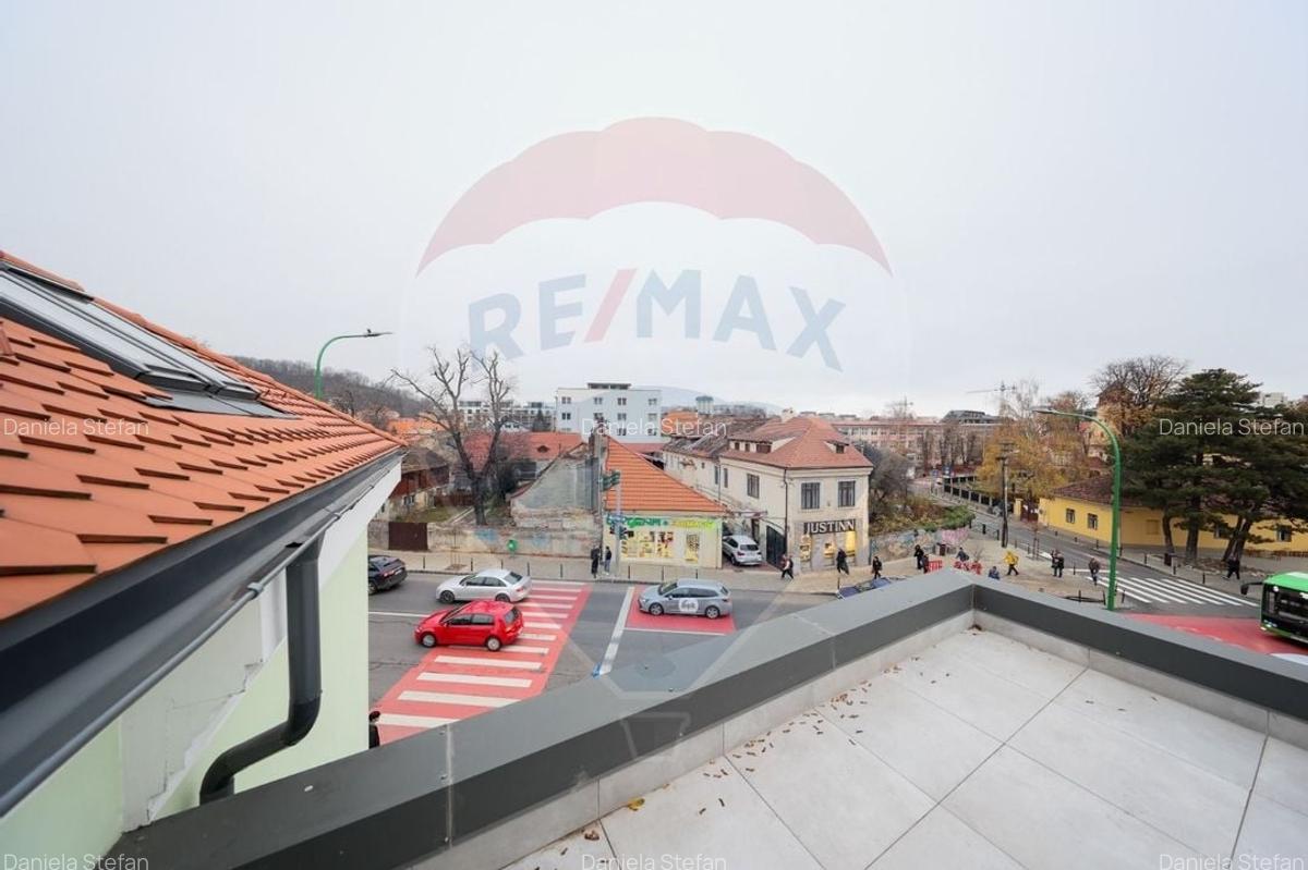 Constructie comerciala P+2 functiuni mixte  - str. Iuliu Maniu - 16