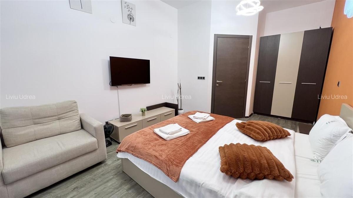 Apartament cu 2 camere decomandat, mobilat în Poiana Brașov - 11
