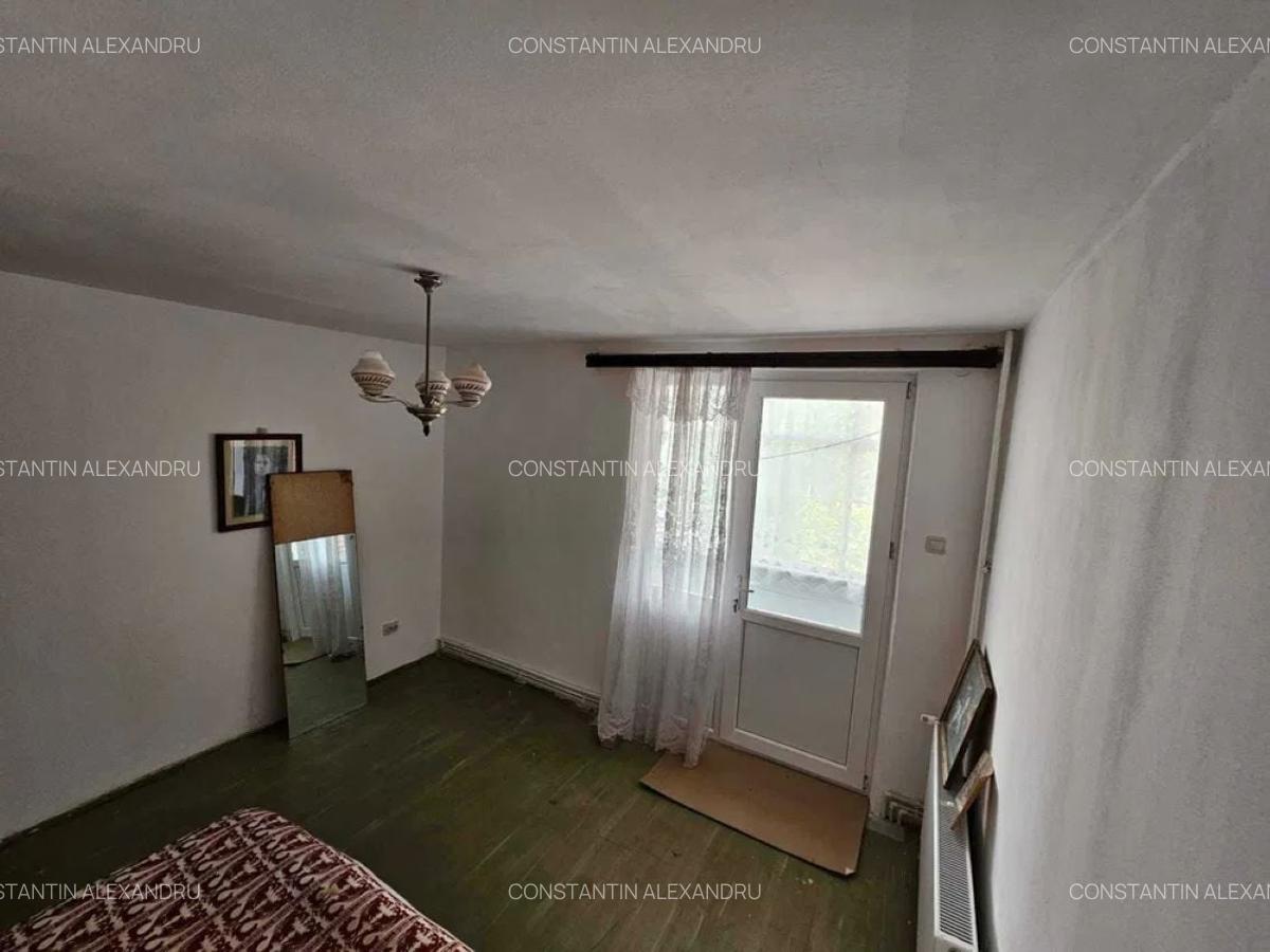 Apartament cu 2 camere in Micro 16 - 2
