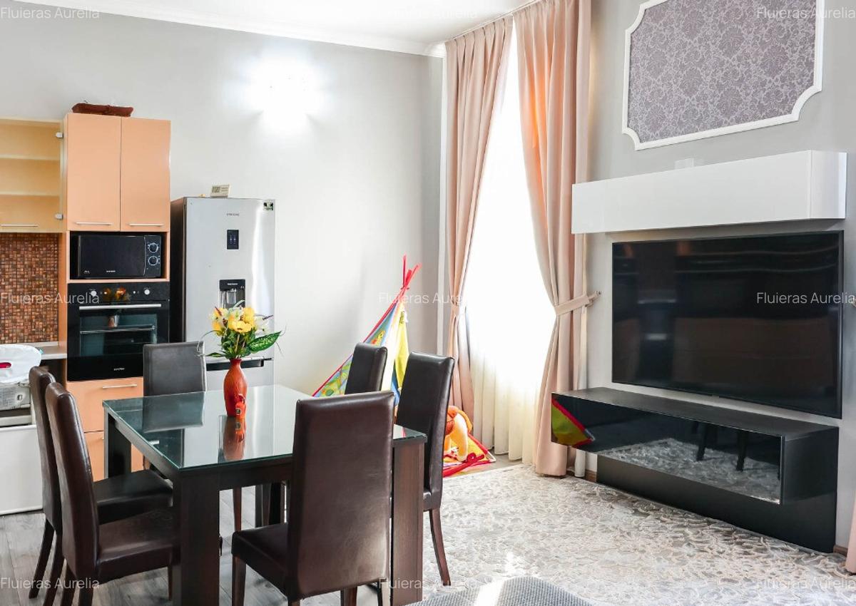 De inchiriat apartament cu 3 camere, ultracentral - 8