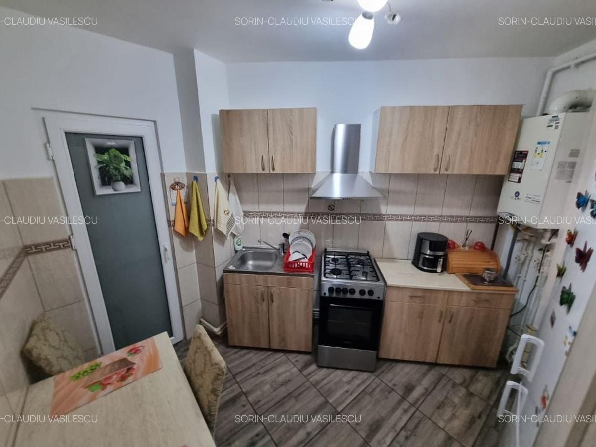 Tomis 3-apartament 2 camere decomandat cu gaze - 4