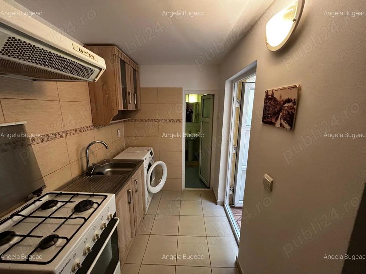 Garsoniera de inchriat - 3