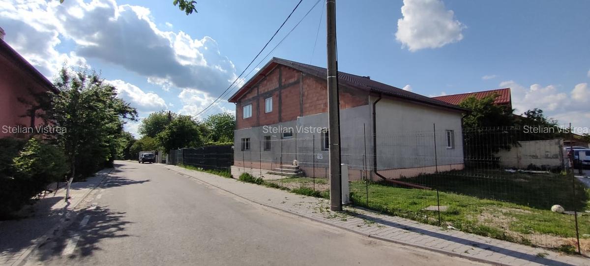 Vila spatioasa 360 mp in Dragomiresti Vale - 2