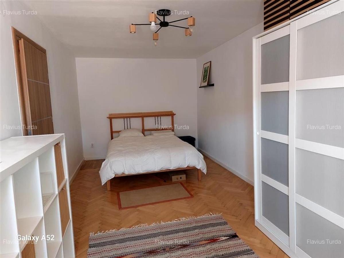 Apartament cu 3 camere semidecomandat, mobilat în Ultracentral - 4