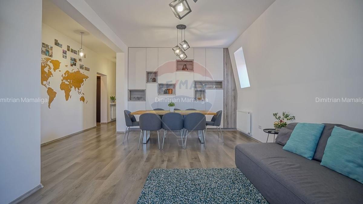 Apartament spatios, terasa proprie, Tractorul, Brasov - 2