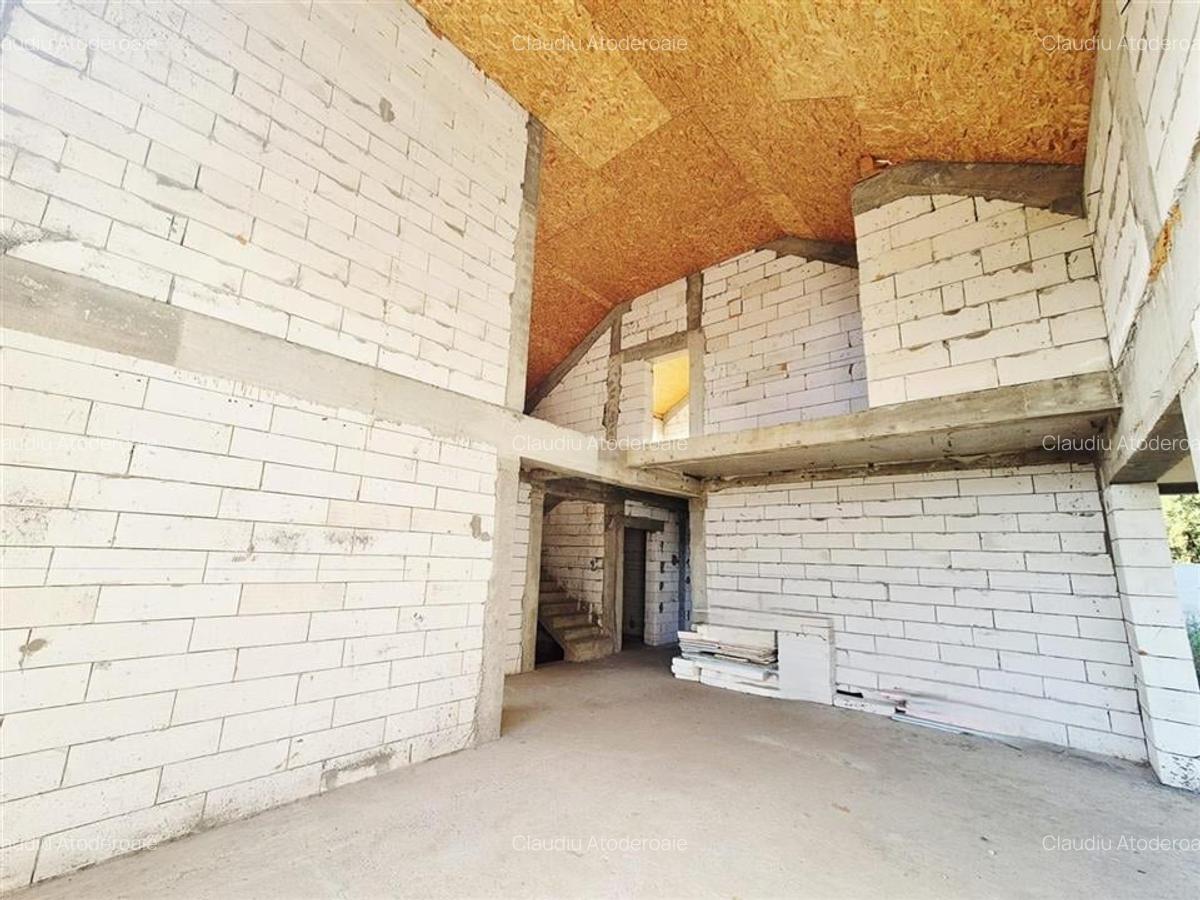 Vila de vanzare cu priveliste frumoasa - 4