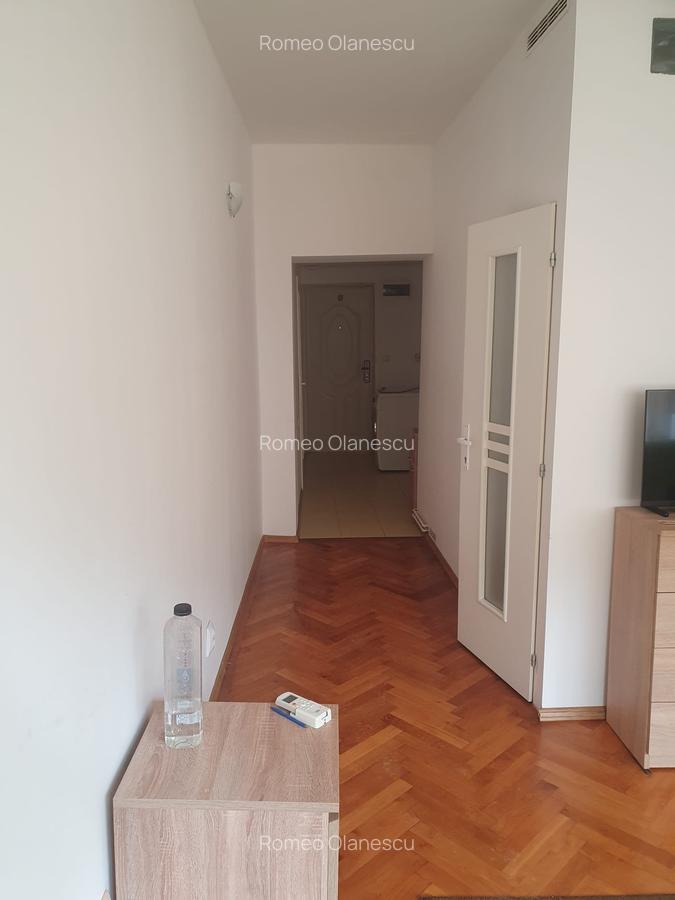 Apartament cu 2 camere, mobilat în Centrul Istoric - 4