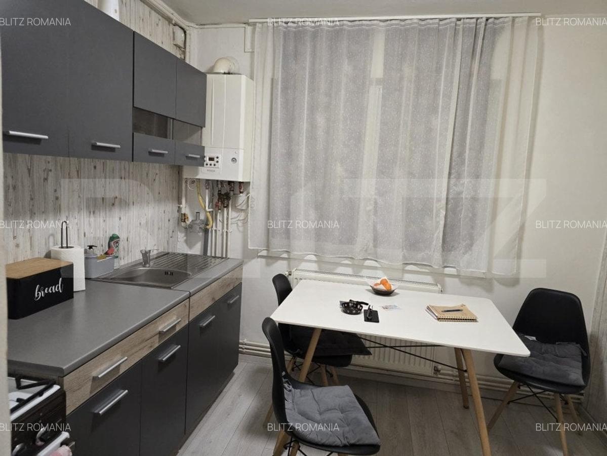 Apartament de vanzare cu 2 camere, 57 mp, zona Micro 16 - 4