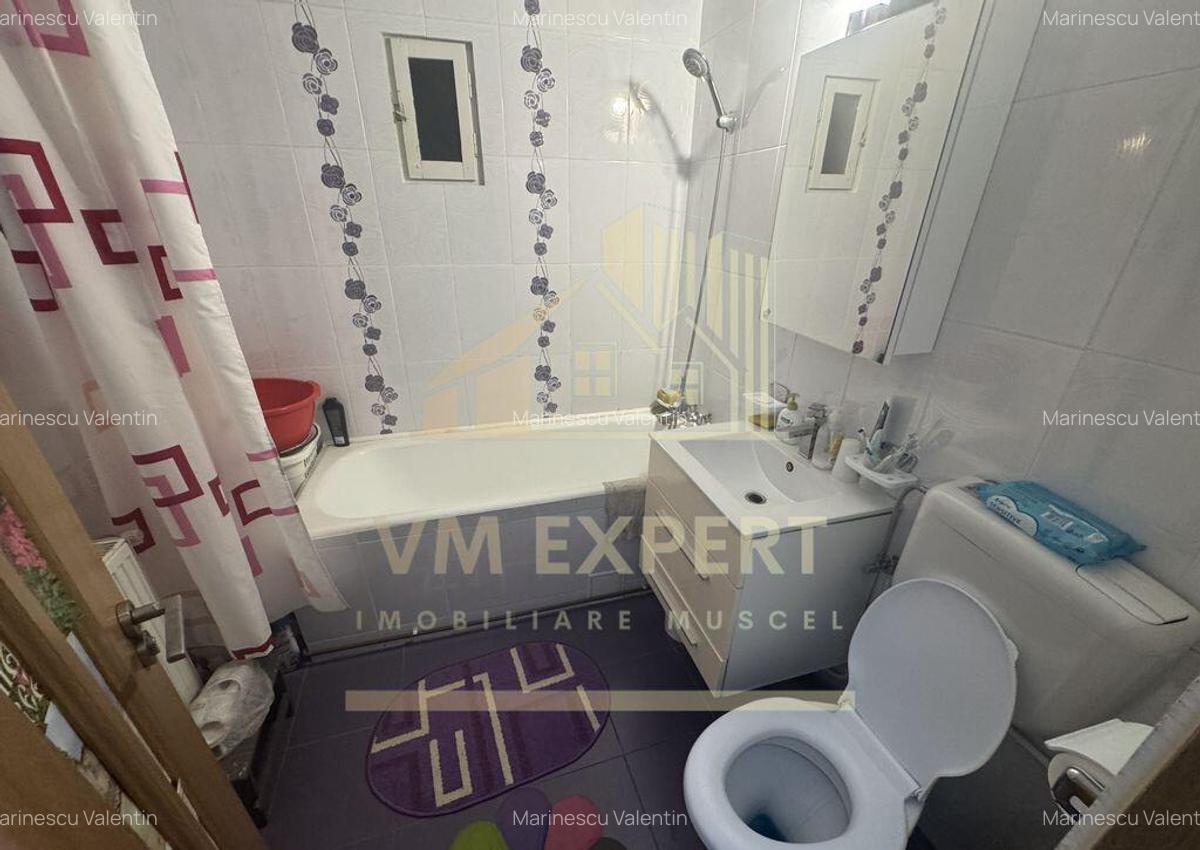 APARTAMENT 3 CAMERE ETAJ 4 VI?OI CAMPULUNG - 5