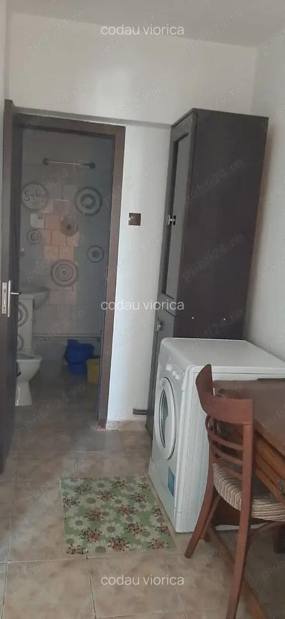 Inchiriez apartament 2 camere bloc Tarom - 3