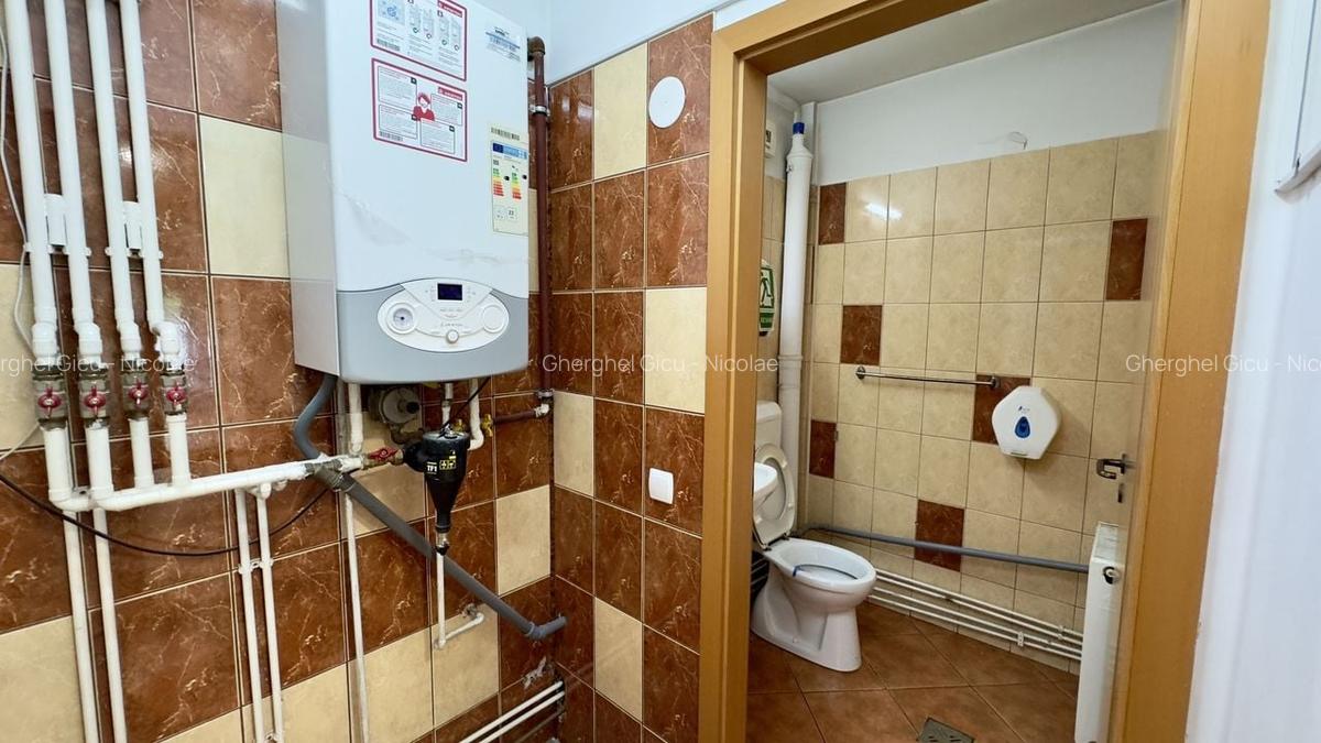 Spațiu Comercial de Închiriat - Complex Comercial Astra, Brașov - 16