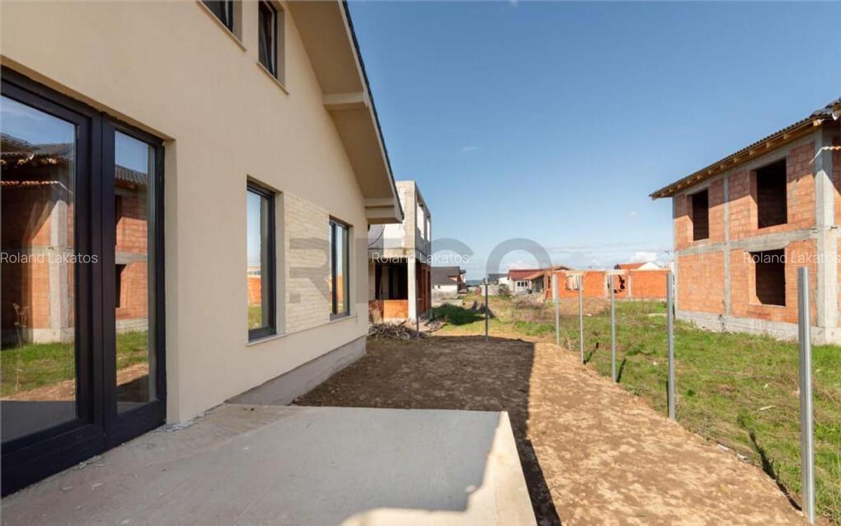 RECO. CASA CU MANSARDA , CIHEI . - 7