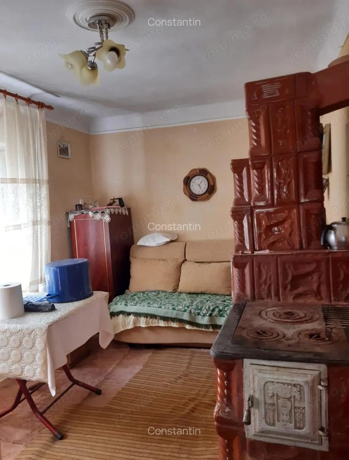 Casa de vanzare - 1 Casa de vanzare - 1