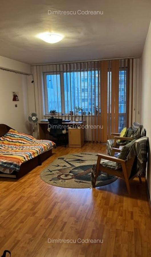 Apartament 1 camere 50mp, balcon, etaj intermediar, zona Blocul Spray - 2