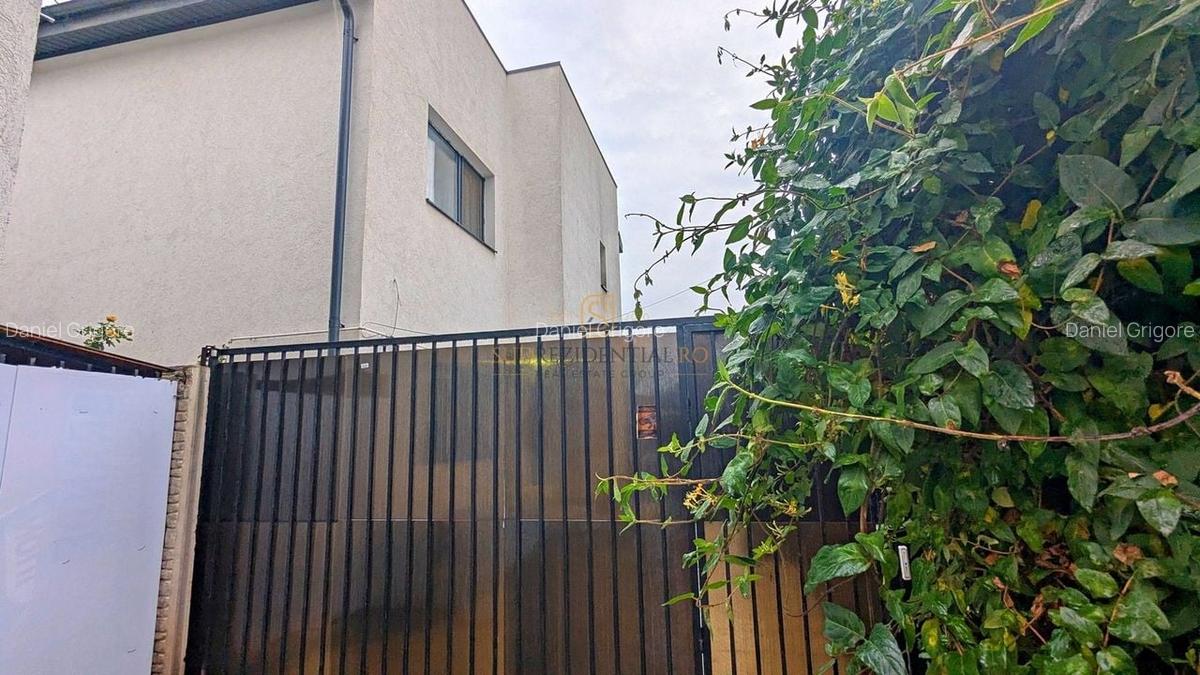 Casa individuala 4 camere, teren 234,mp, P+1 , Bd 1 Mai, Com Berceni - 28