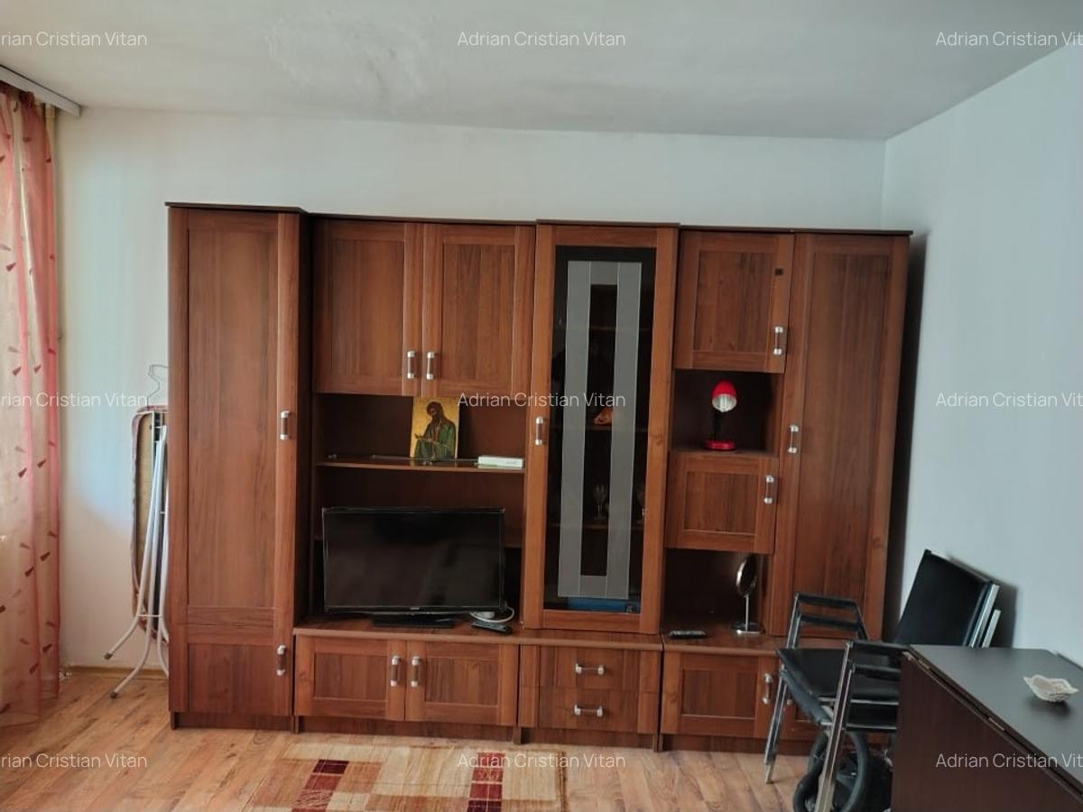 închiriere ap 2 camere decomandat - 3