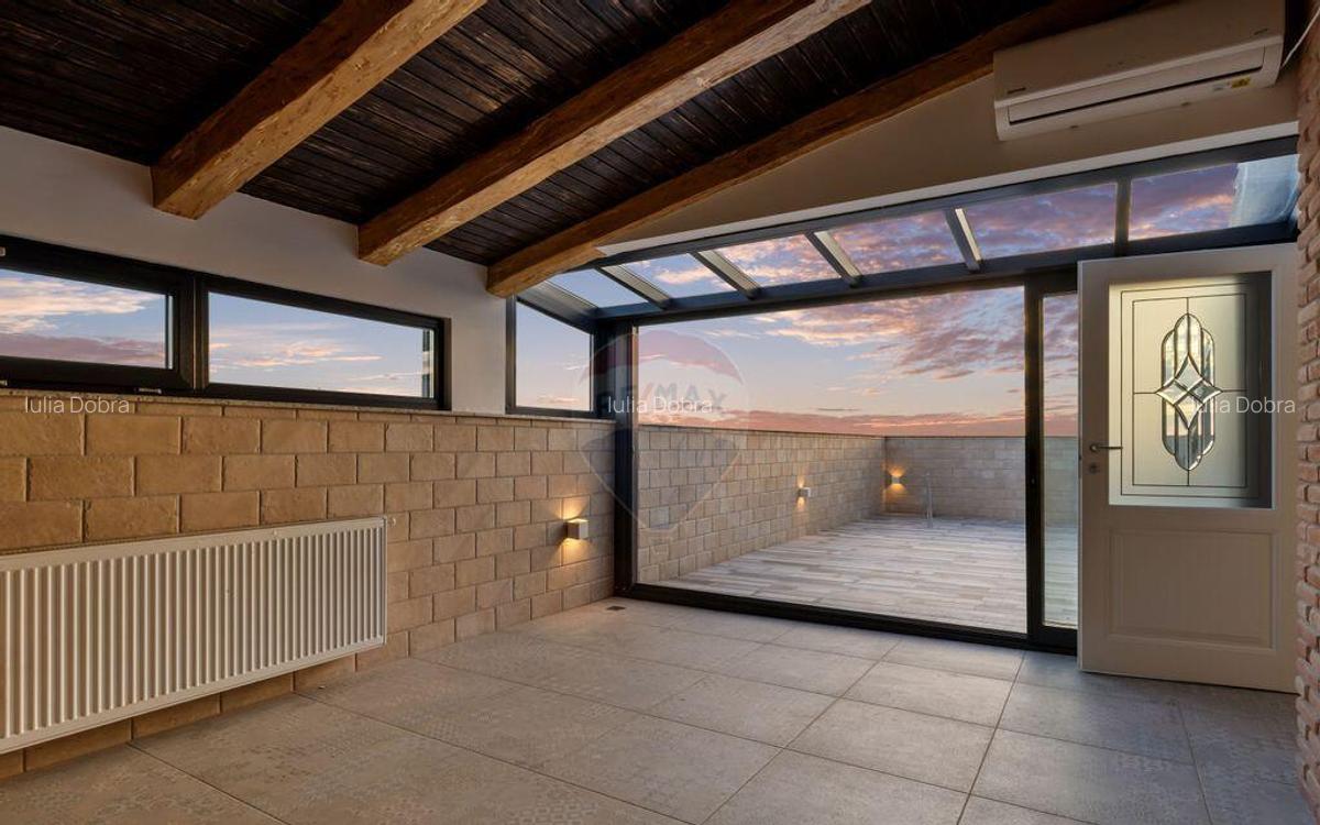 Penthouse unic pe doua niveluri - sauna ?i bucatarie... - 2 Penthouse unic pe doua niveluri - sauna ?i bucatarie... - 2