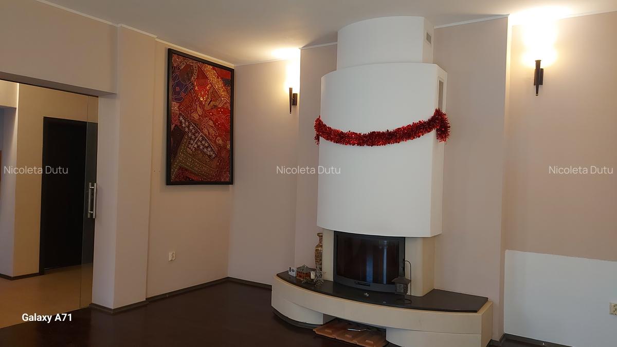 Gradistea- 2 vile individuale -1000mp teren - 26