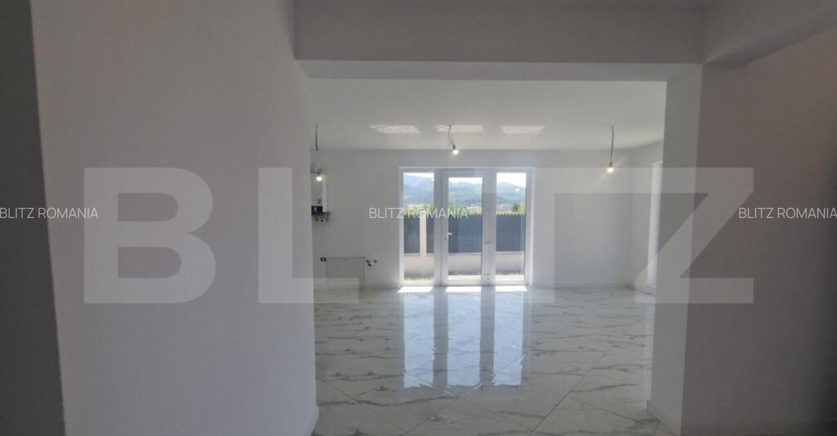 Casa noua Cristian-Rasnov , Parter , 2 bai 4 camere , teren - 19