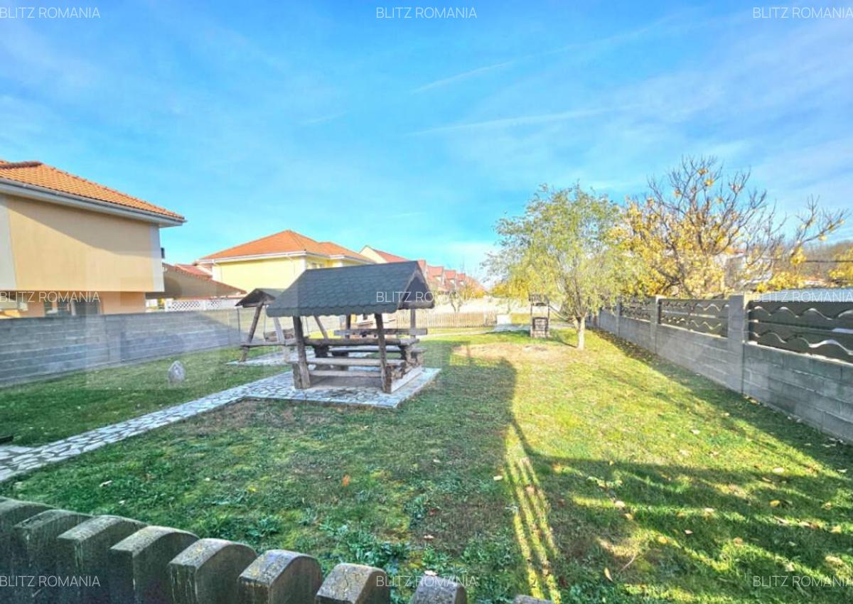 Casa Individuala spa?ioasa P+M cu teren de 1000mp - 15