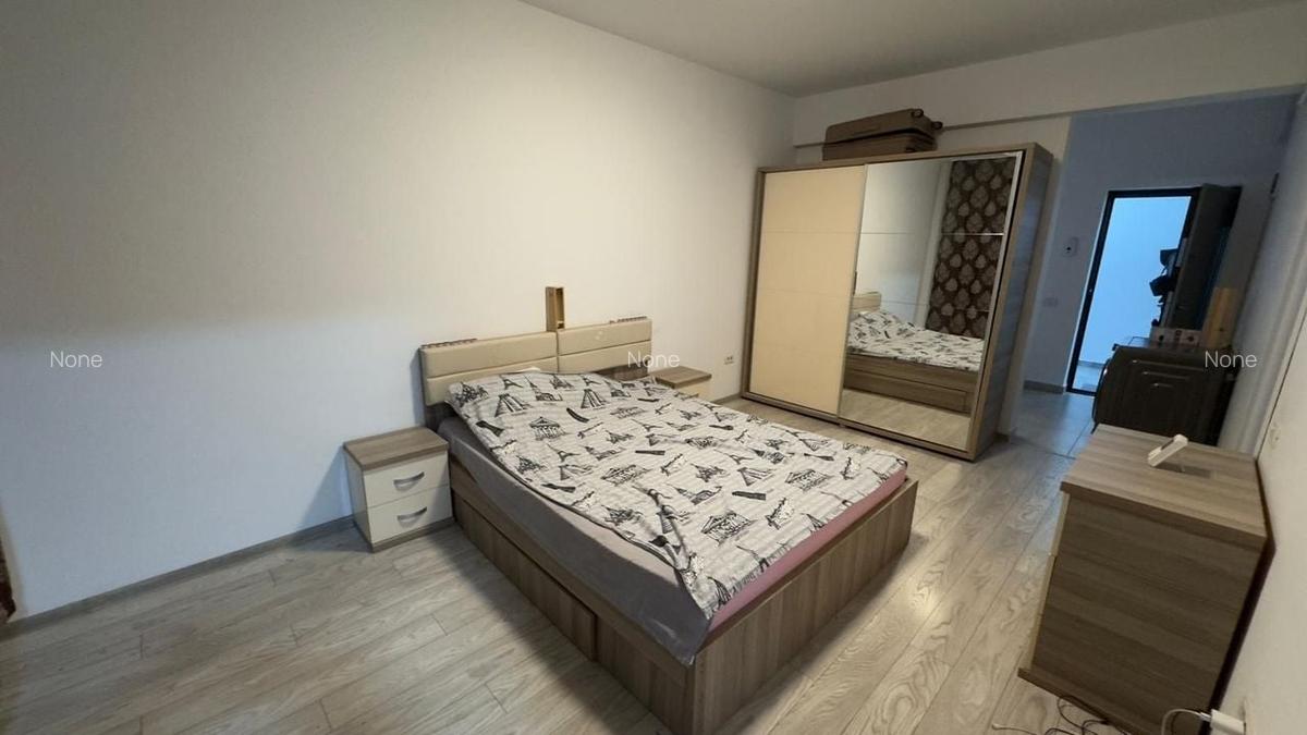 GARSONIERA  MOBILATA, BUCATARIE INCHISA, PARCARE INCLUSA, COMISION 0% - 3