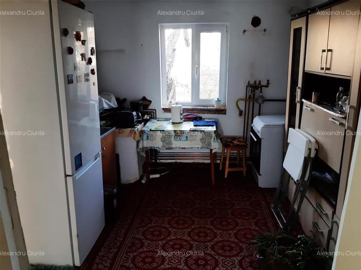 Casa cu 4 camerd?n zona Tabaci, Valenii de Munte  teren 1000 /?. - 6