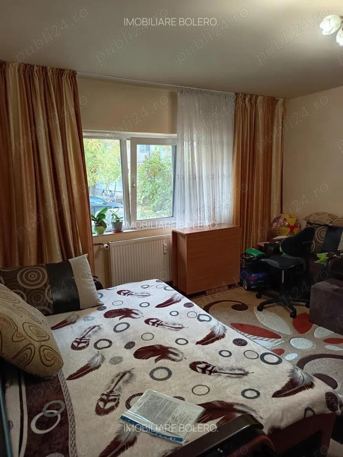 2 camere Cornitoiu p 4 90000 euro negociabil. - 3