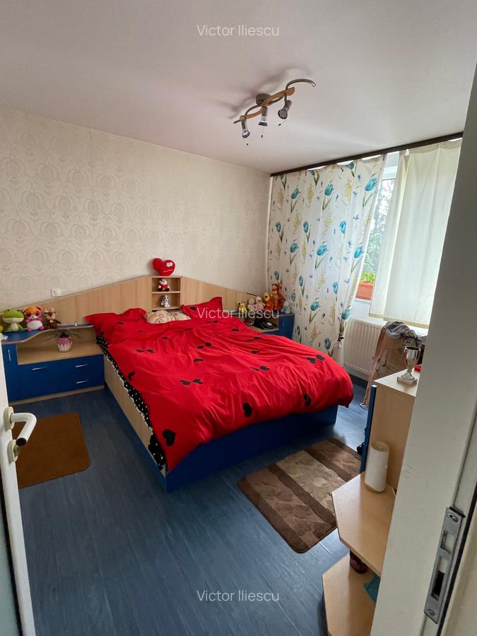 Apartament cu 3 camere decomandat în Clăbucet - 3