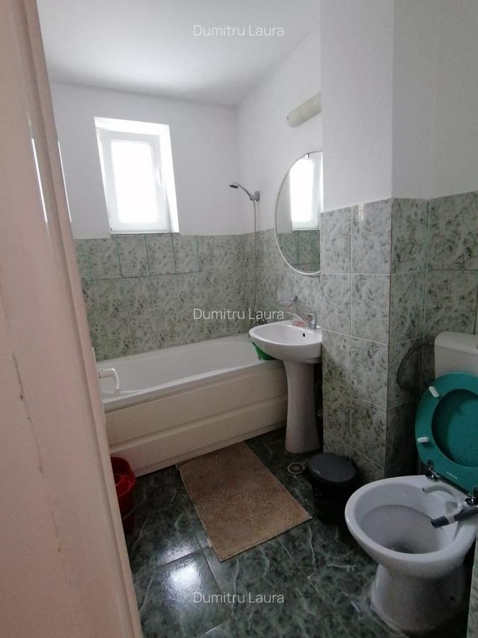Copou, langa Gaudeamus, apartament 2 camere, mobilat si utilat - 9