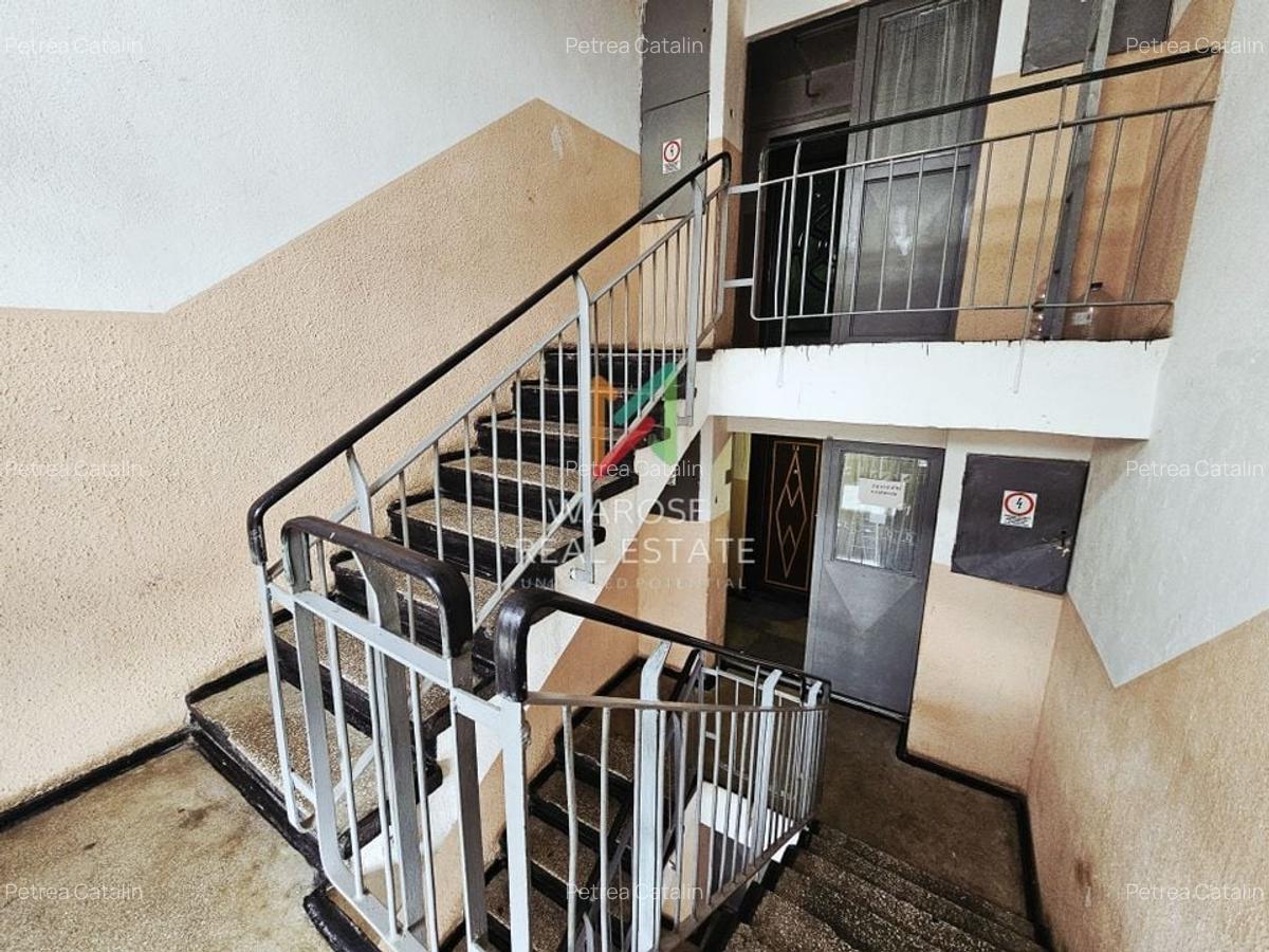 Camera | Garsoniera 12 mp | Tractorul | Etaj 4 - 10