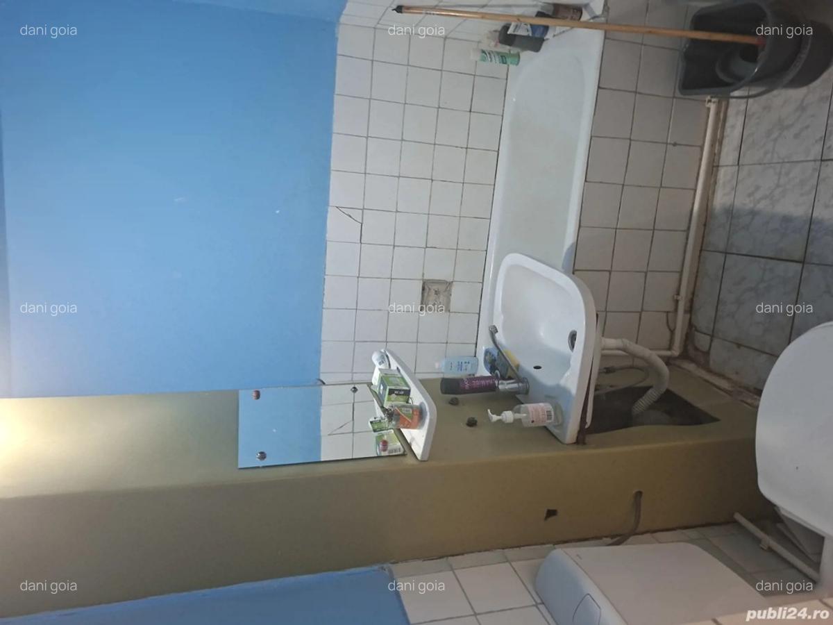 De vanzare apartament - 4