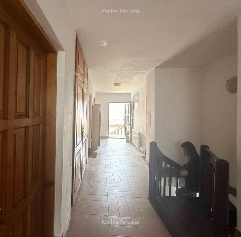 Vânzare casă Individuală 12 Camere la 5 minute de Castelul Bran - 5