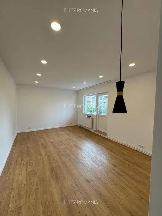 Apartament de vanzare, 56 mp, Bld Regele Ferdinand - 4