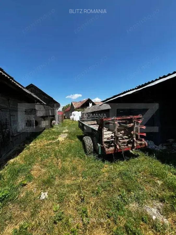 Casa de vanzare, 140 mp, 3300 mp teren, la 25 km de Bistrita - 3