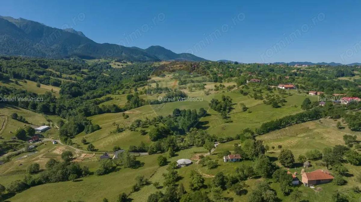 REZERVAT! Teren 5495mp, Bran Sohodol, priveliste deosebita, utilitati - 9
