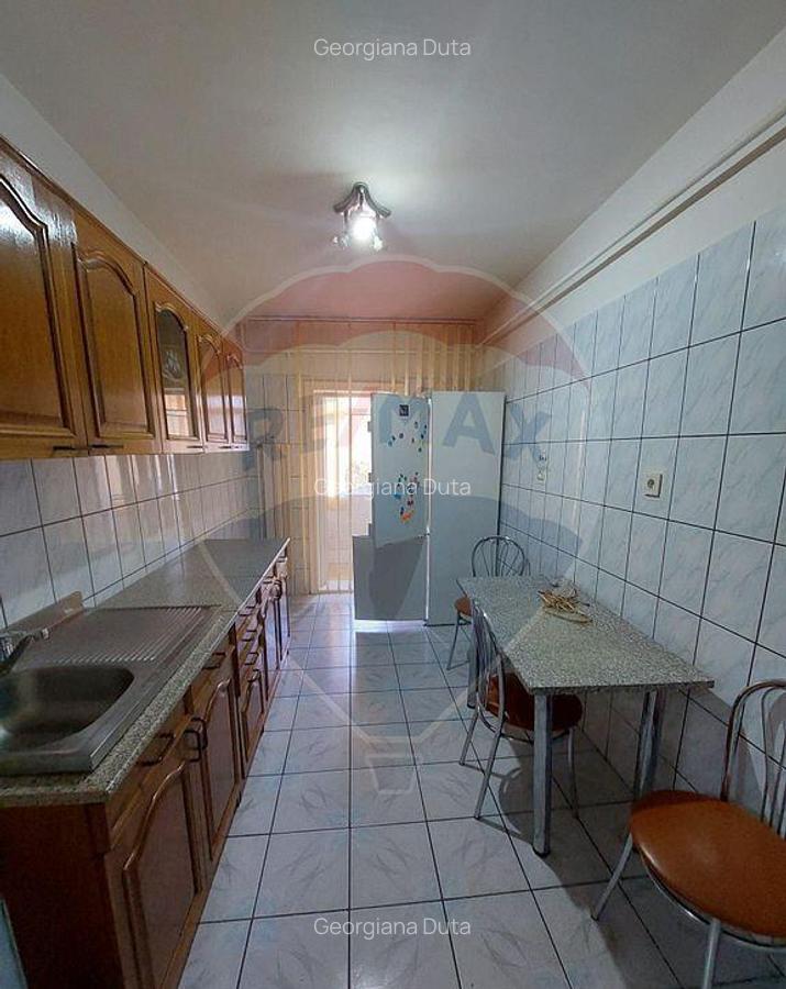 Apartament cu 3 camere ultracentral - 3