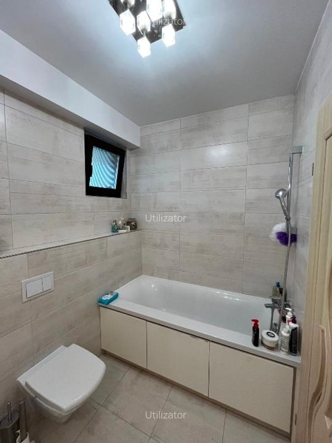 Apartament 3 camere, 93 mp, Damaroaia - 11