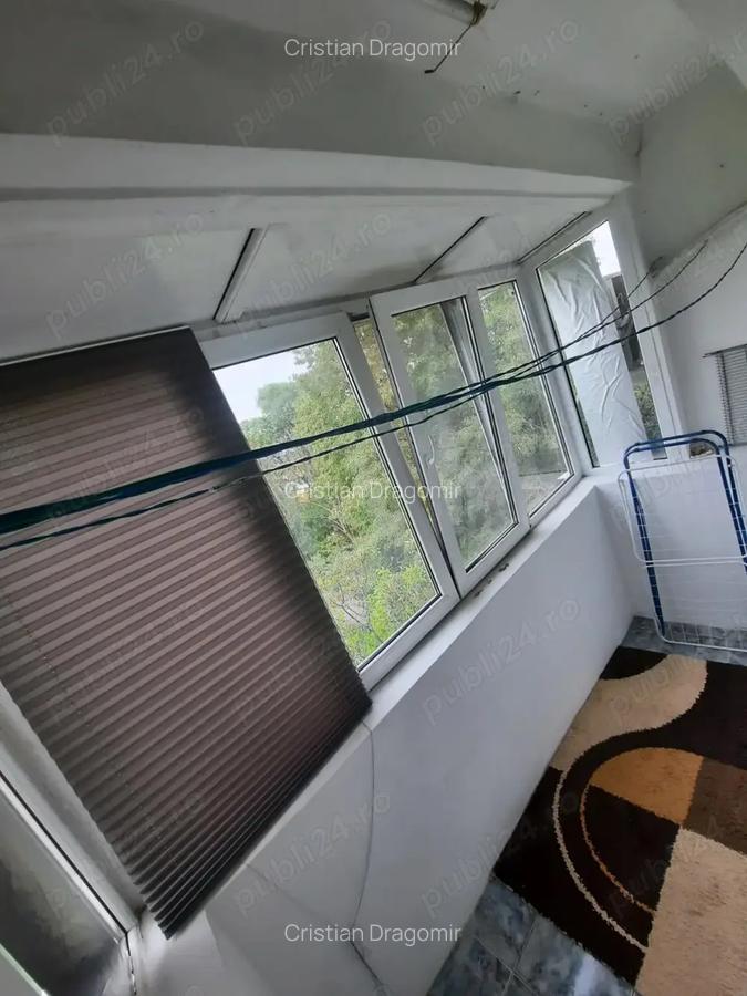 Inchiriez Apartament cu 2 camere - 5
