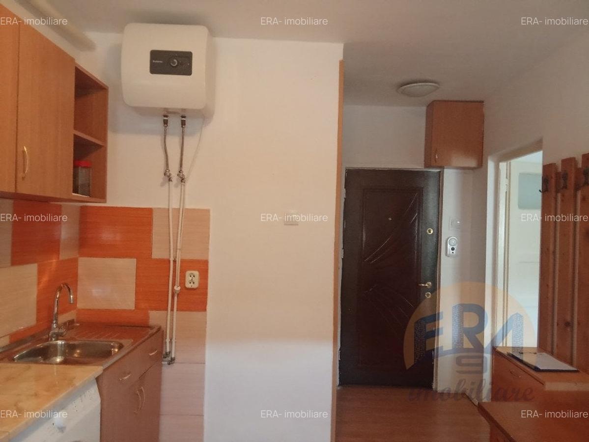 Garsonieră decomandată, mobilată în Rogerius - 6