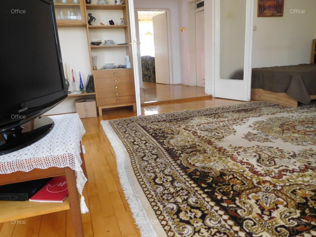 Casa+teren in cartierul Andrei Muresanu-oferta buna! - 5