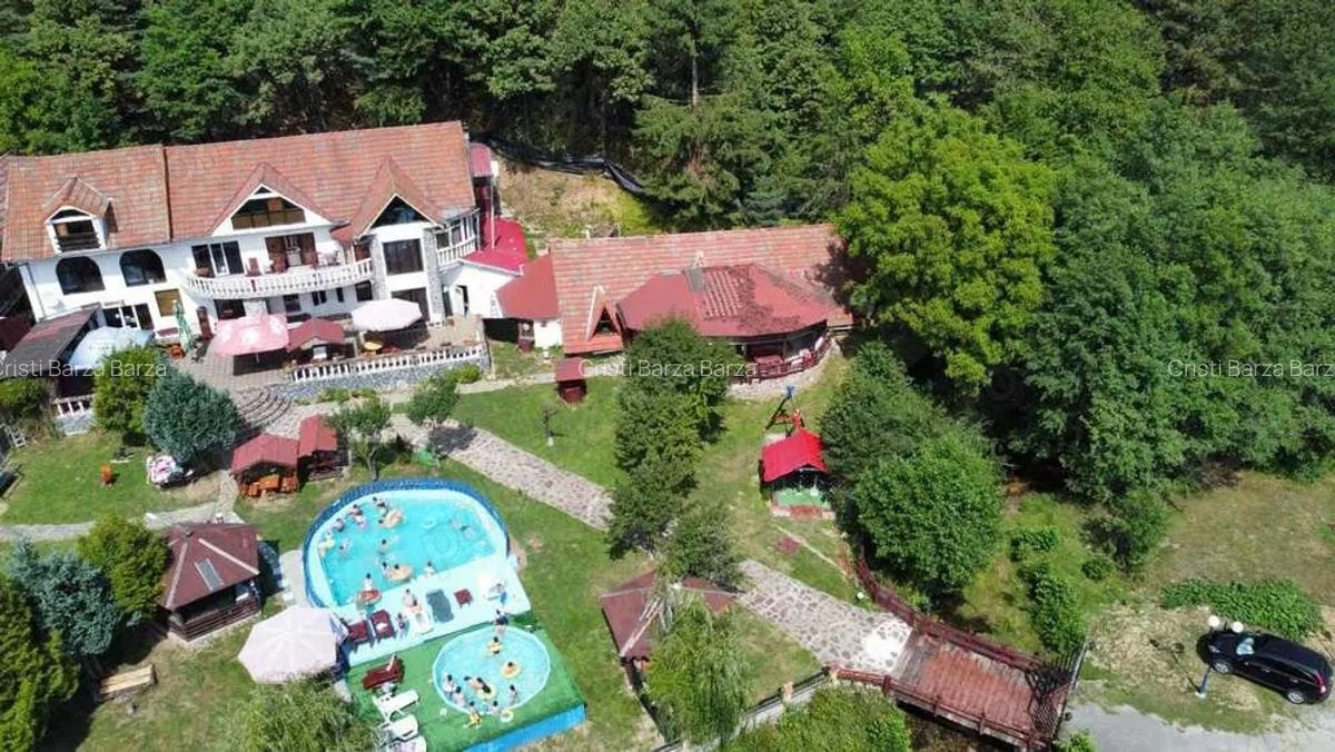 Vand casa de vacanta. - 8