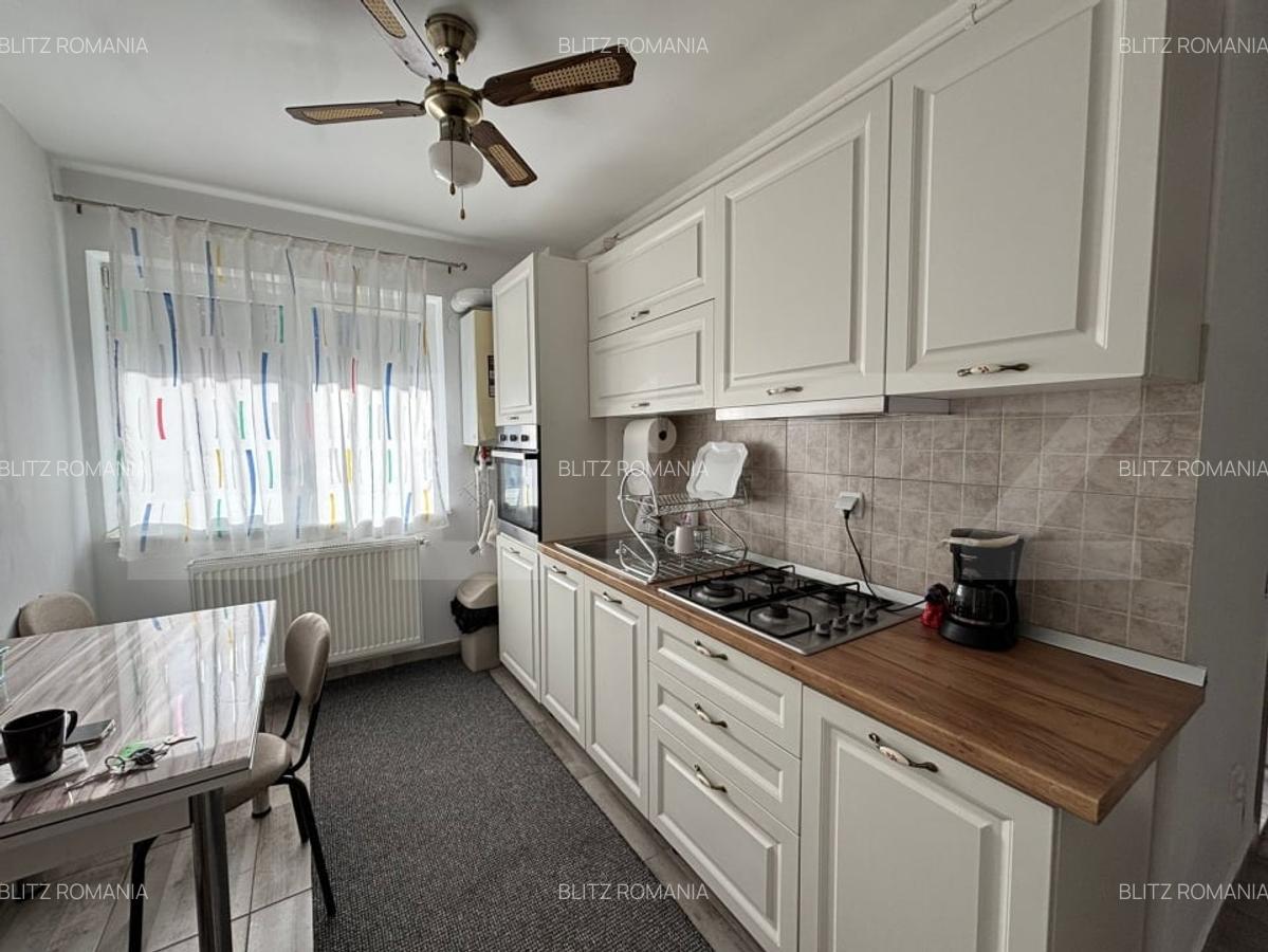 Apartament 3 camere, 53 mp, parcare subterana, zona Vivo - 1