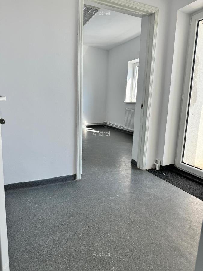 Apartament duplex  8 camere , cu garaj si boxa - 7